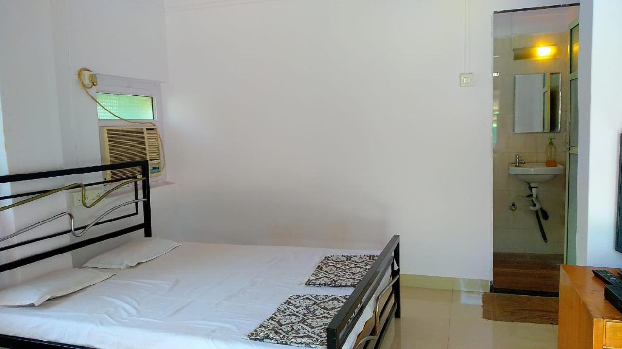 Akshi Villa Alībāg Esterno foto